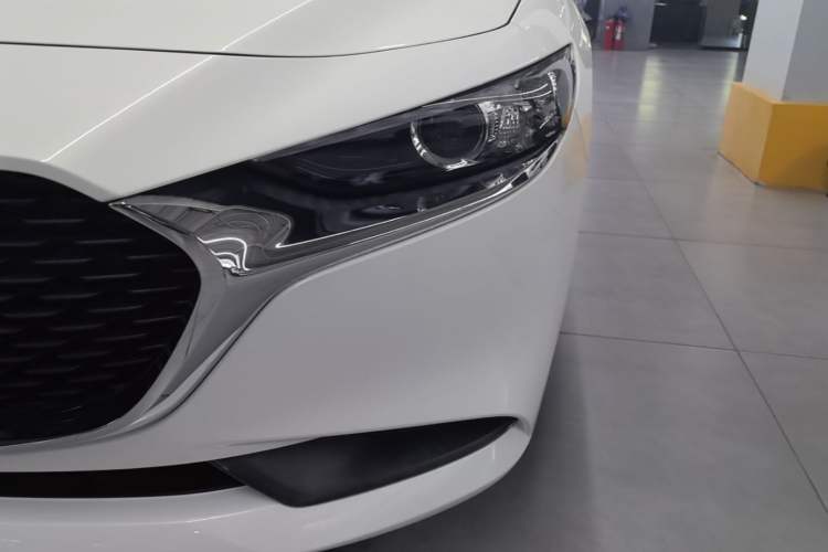 Used Mazda 3 Axela 2023 2.0L Automatic Zhiqing Edition Left Front Headlight