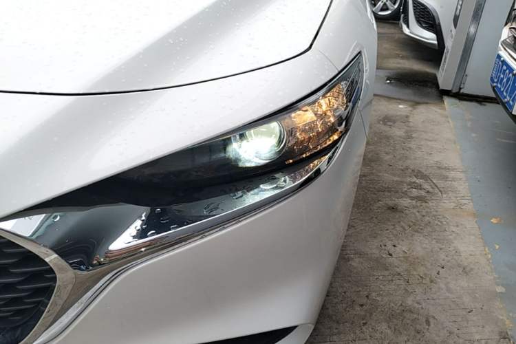 Used Mazda 3 Axela 2023 2.0L Automatic Zhiqing Edition Left Front Headlight