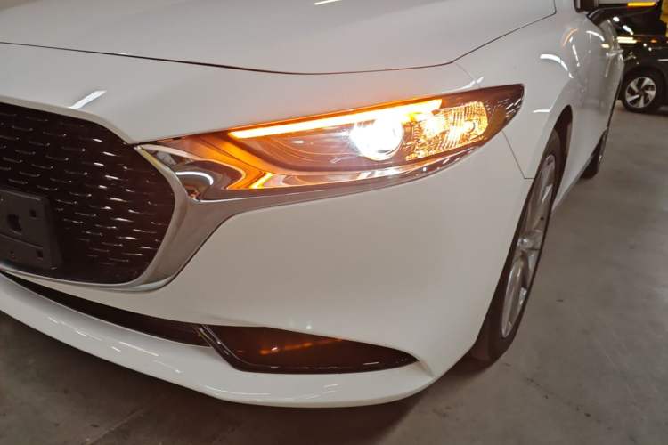 Used Mazda 3 Axela 2023 2.0L Automatic Zhiya Edition Left Front Headlight