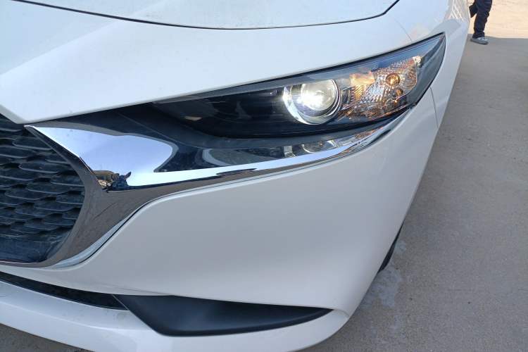 Used Mazda 3 Axela 2023 2.0L Automatic Zhiqing Edition Left Front Headlight
