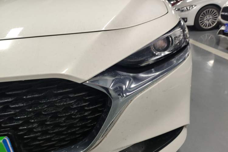 Used Mazda 3 Axela 2023 1.5L Manual ZhiMei Edition Left Front Headlight