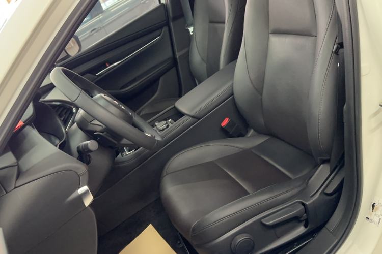Used Mazda 3 Axela 2023 2.0L Automatic Zhiya Edition Left Front Seat