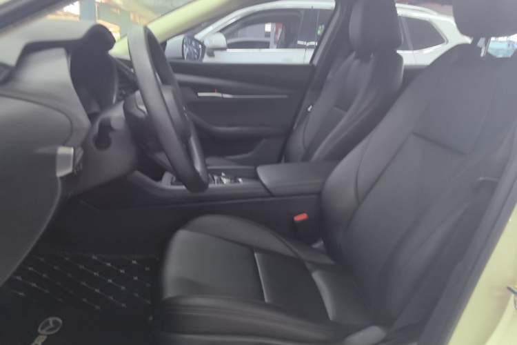 Used Mazda 3 Axela 2023 2.0L Automatic Zhiqing Edition Left Front Seat