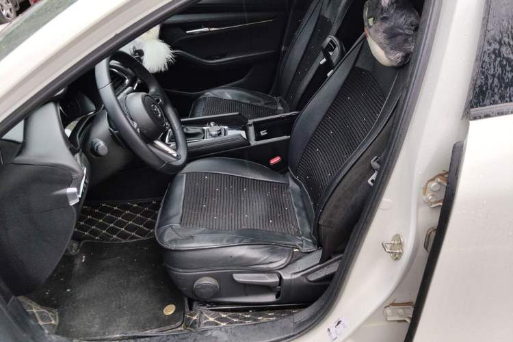 Used Mazda 3 Axela 2023 2.0L Automatic ZhiXuan Edition Left Front Seat