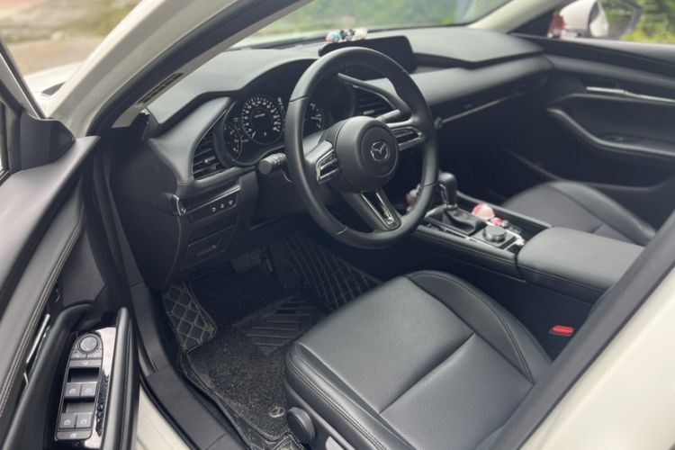 Used Mazda 3 Axela 2023 2.0L Automatic Zhiya Edition Left Front Seat