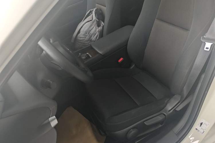 Used Mazda 3 Axela 2023 2.0L Automatic Zhiqing Edition Left Front Seat