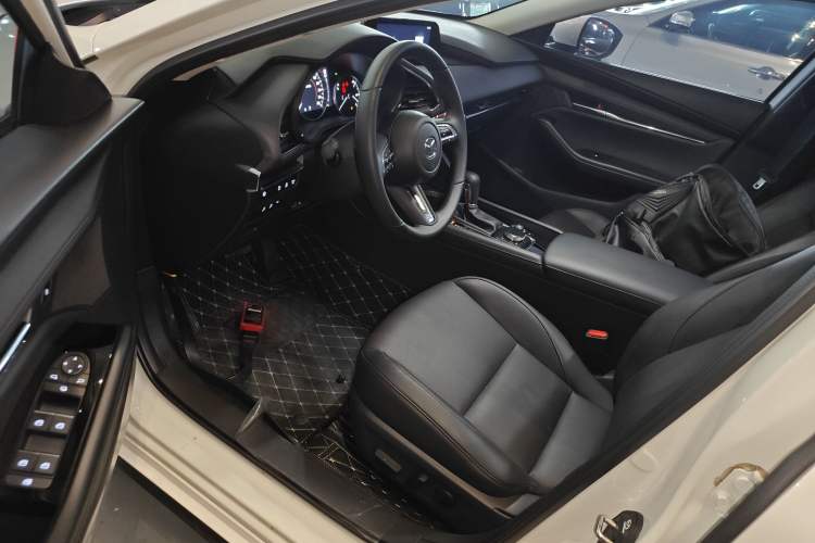 Used Mazda 3 Axela 2023 2.0L Automatic Zhiyao Edition Left Front Seat