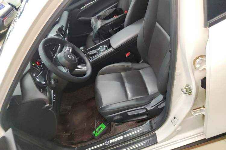 Used Mazda 3 Axela 2023 2.0L Automatic Zhiya Edition Left Front Seat