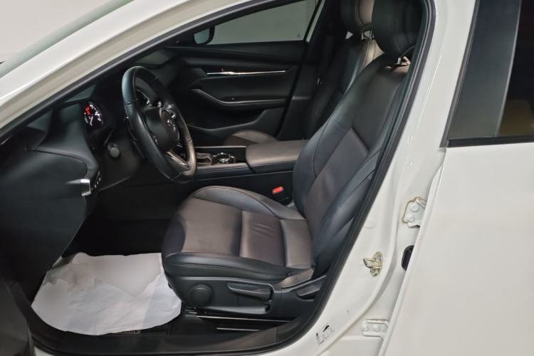 Used Mazda 3 Axela 2023 2.0L Automatic Zhiya Edition Left Front Seat