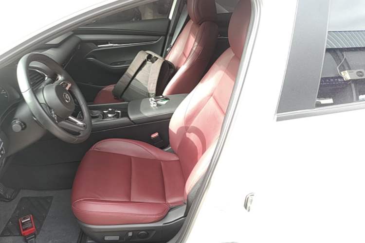 Used Mazda 3 Axela 2023 2.0L Automatic Zhiyao Edition Left Front Seat