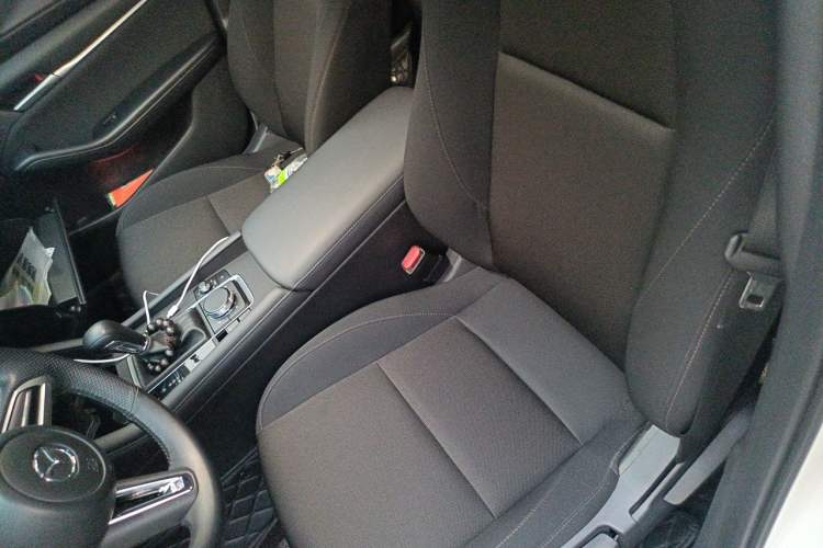 Used Mazda 3 Axela 2023 2.0L Automatic Zhiqing Edition Left Front Seat