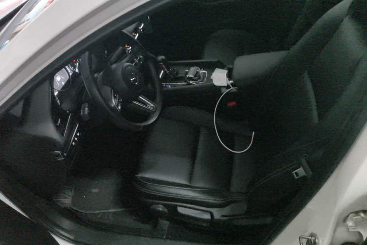 Used Mazda 3 Axela 2023 2.0L Automatic ZhiXuan Edition Left Front Seat