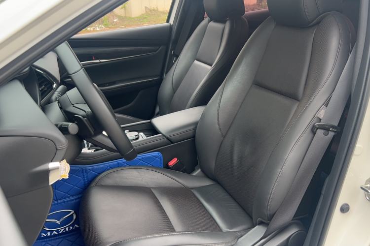 Used Mazda 3 Axela 2023 2.0L Automatic Zhiya Edition Left Front Seat