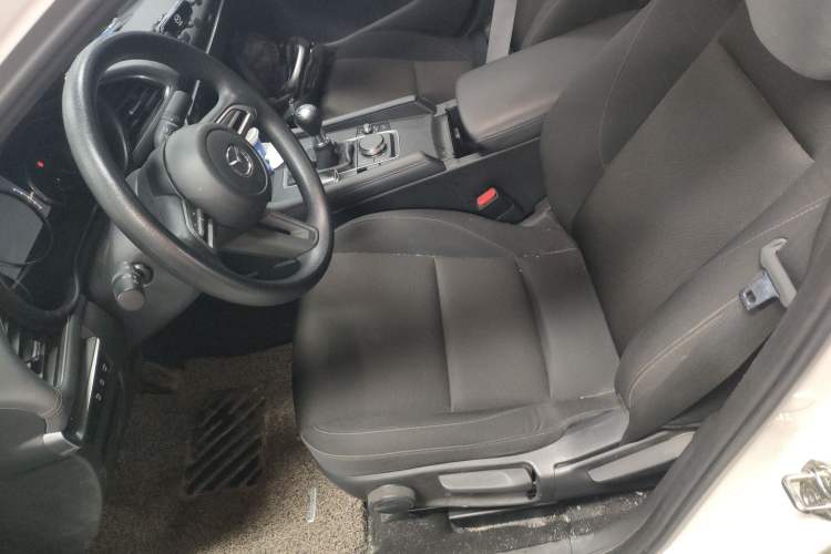 Used Mazda 3 Axela 2023 1.5L Manual ZhiMei Edition Left Front Seat