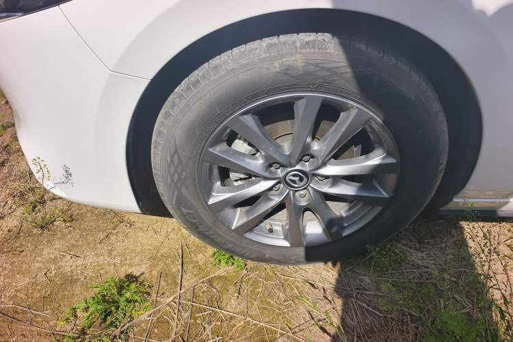 Used Mazda 3 Axela 2023 2.0L Automatic Zhiqing Edition Left Front Wheel Hub
