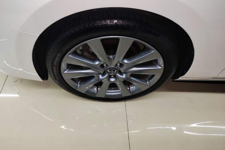 Used Mazda 3 Axela 2023 2.0L Automatic Zhiya Edition Left Front Wheel Hub