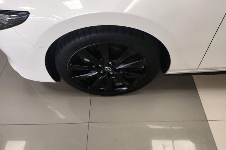 Used Mazda 3 Axela 2023 2.0L Automatic Zhiya Edition Left Front Wheel Hub