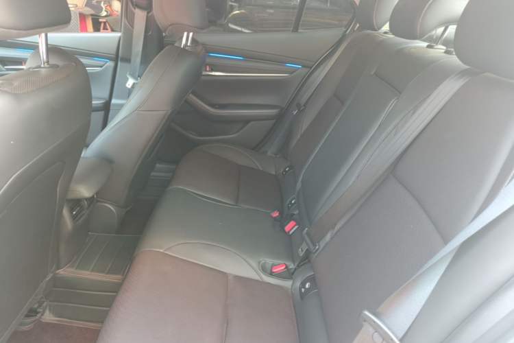 Used Mazda 3 Axela 2023 2.0L Automatic ZhiZhen Edition Left Rear Seat