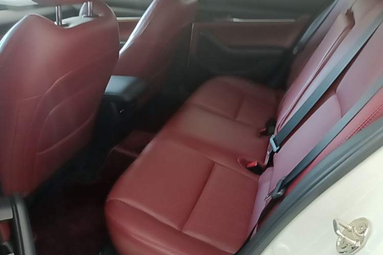 Used Mazda 3 Axela 2023 2.0L Automatic Zhiqing Edition Left Rear Seat