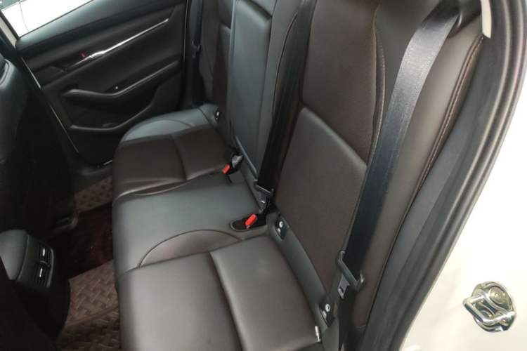 Used Mazda 3 Axela 2023 2.0L Automatic Zhiya Edition Left Rear Seat