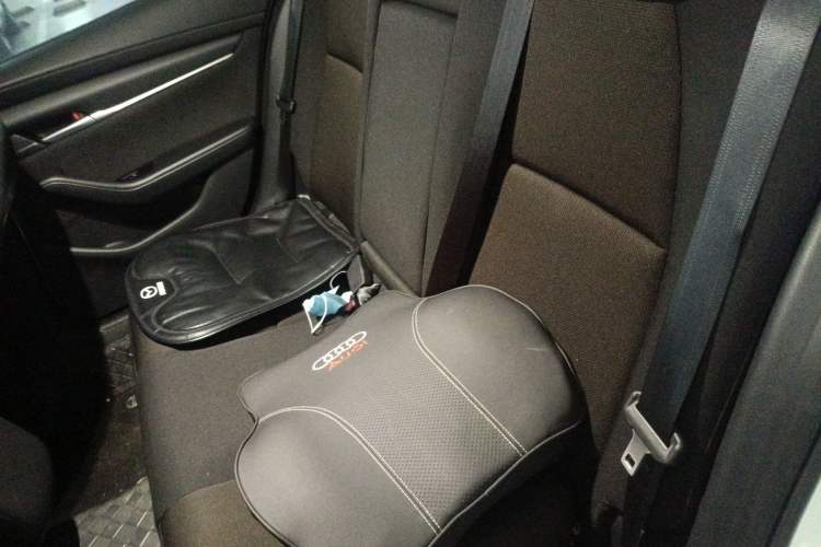 Used Mazda 3 Axela 2023 2.0L Automatic Zhiqing Edition Left Rear Seat