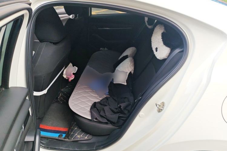Used Mazda 3 Axela 2023 1.5L Manual ZhiMei Edition Left Rear Seat