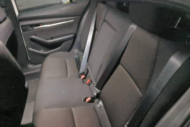 Used Mazda 3 Axela 2023 2.0L Automatic ZhiZhen Edition Left Rear Seat