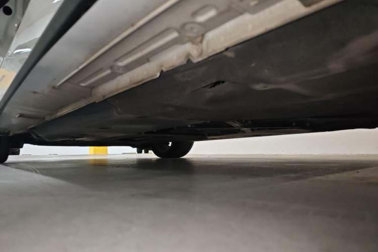 Used Mazda 3 Axela 2023 2.0L Automatic Zhiya Edition Left Side Sill
