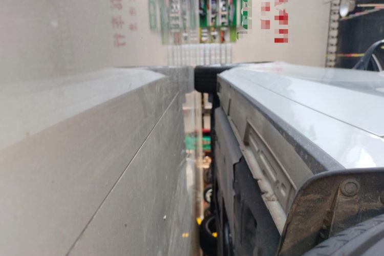 Used Mazda 3 Axela 2023 2.0L Automatic ZhiXuan Edition Left Side Sill
