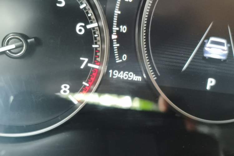 Used Mazda 3 Axela 2023 2.0L Automatic Zhiya Edition Odometer Close Up
