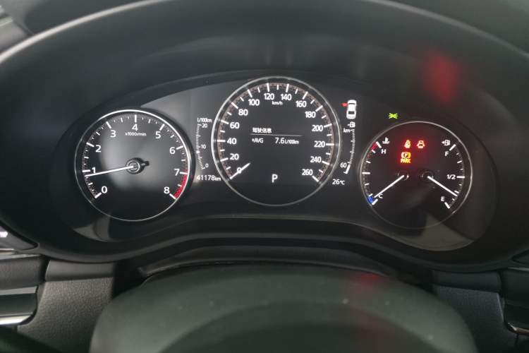 Used Mazda 3 Axela 2023 2.0L Automatic Zhiya Edition Odometer Close Up