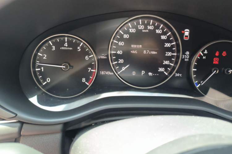 Used Mazda 3 Axela 2023 2.0L Automatic ZhiZhen Edition Odometer Close Up