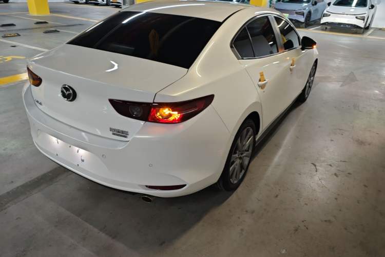 Used Mazda 3 Axela 2023 2.0L Automatic Zhiya Edition Rear Right 45 Deg