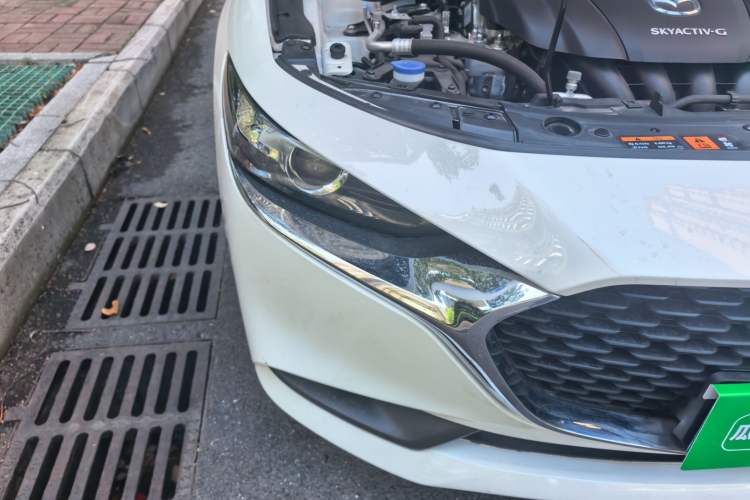 Used Mazda 3 Axela 2023 2.0L Automatic Zhiqing Edition Right Front Headlight