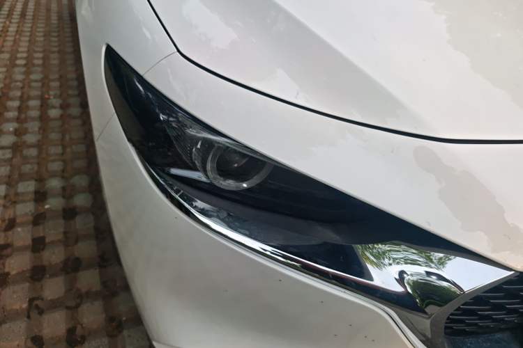 Used Mazda 3 Axela 2023 2.0L Automatic Zhiyao Edition Right Front Headlight
