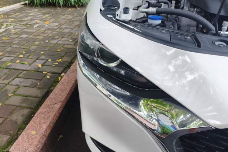 Used Mazda 3 Axela 2023 2.0L Automatic Zhiya Edition Right Front Headlight