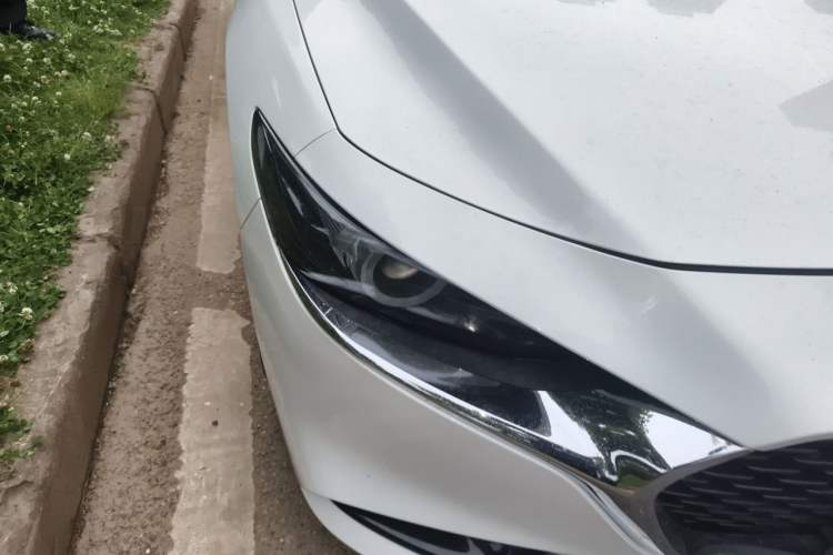 Used Mazda 3 Axela 2023 2.0L Automatic Zhiyao Edition Right Front Headlight
