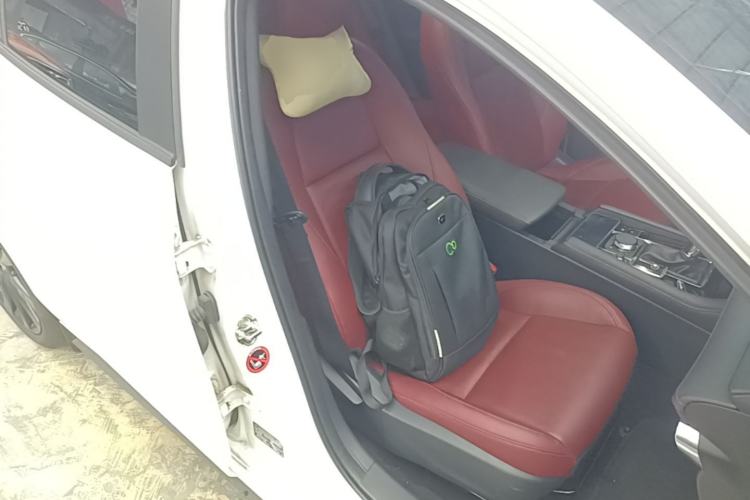 Used Mazda 3 Axela 2023 2.0L Automatic ZhiZhen Edition Right Front Seat