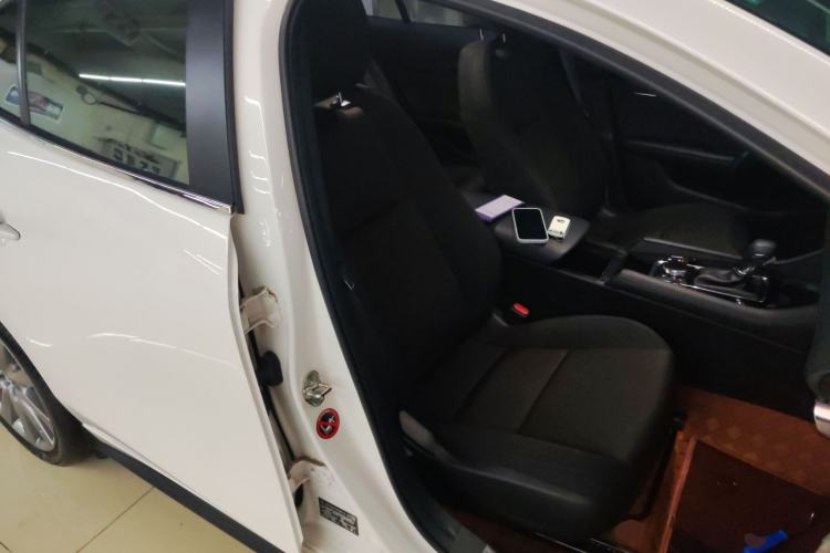 Used Mazda 3 Axela 2023 2.0L Automatic ZhiXuan Edition Right Front Seat
