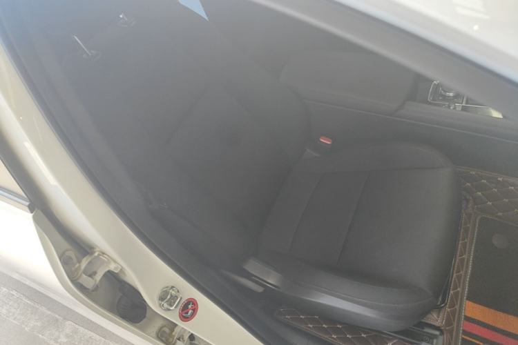 Used Mazda 3 Axela 2023 2.0L Automatic ZhiXuan Edition Right Front Seat