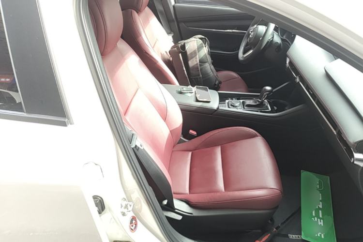 Used Mazda 3 Axela 2023 2.0L Automatic Zhiyao Edition Right Front Seat