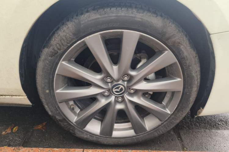 Used Mazda 3 Axela 2023 2.0L Automatic Zhiya Edition Right Front Wheel Hub