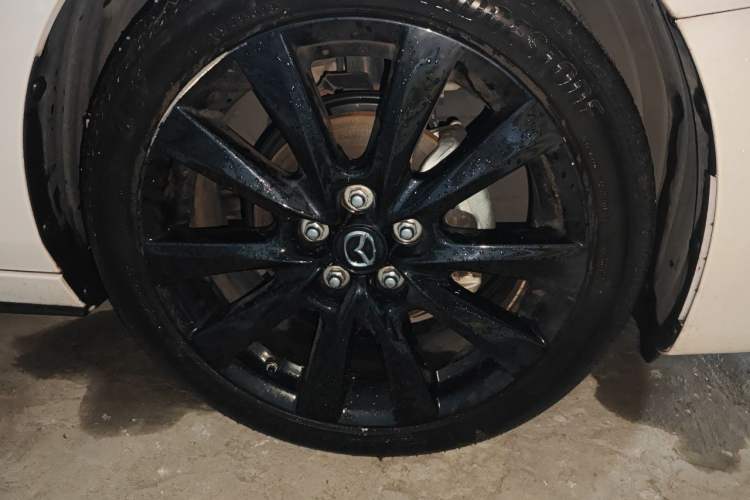 Used Mazda 3 Axela 2023 2.0L Automatic ZhiZhen Edition Right Front Wheel Hub