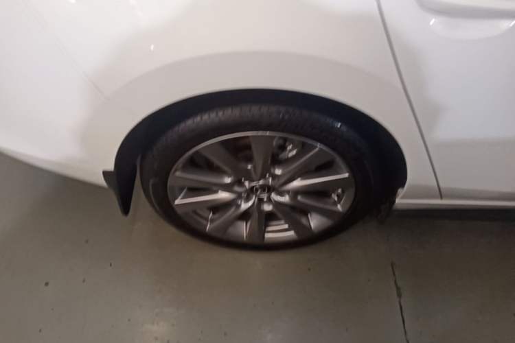 Used Mazda 3 Axela 2023 2.0L Automatic Zhiya Edition Right Rear Wheel Hub