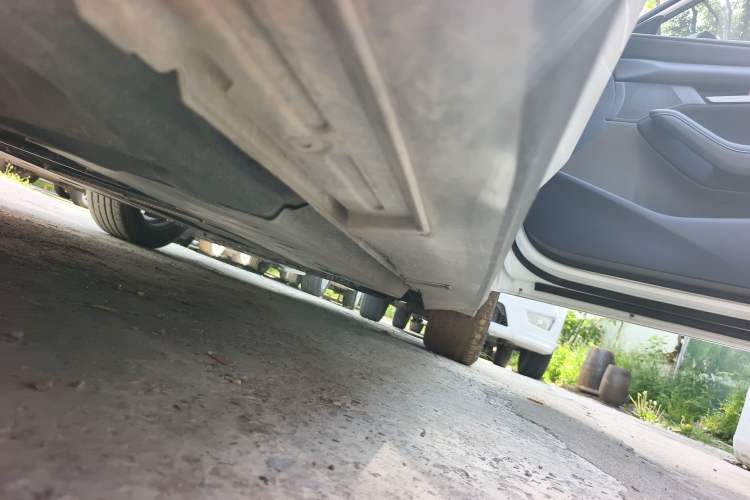 Used Mazda 3 Axela 2023 2.0L Automatic Zhiqing Edition Right Side Sill