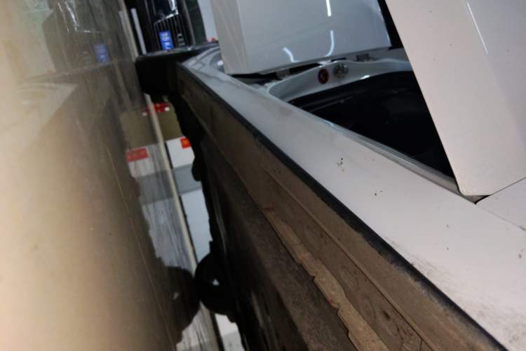 Used Mazda 3 Axela 2023 2.0L Automatic ZhiXuan Edition Right Side Sill