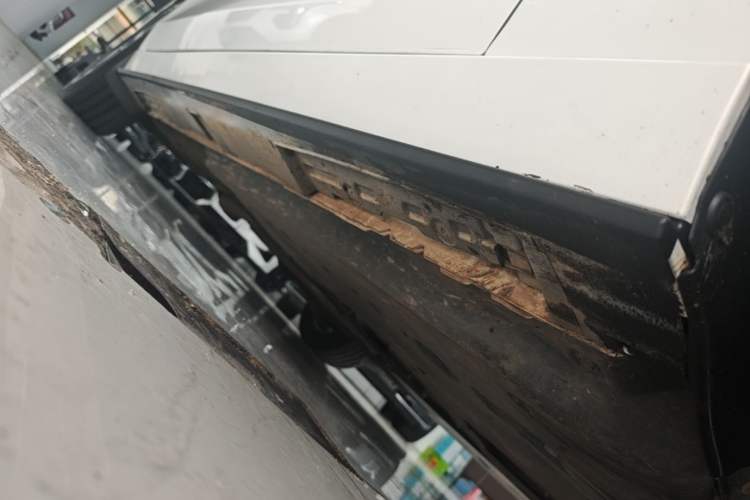 Used Mazda 3 Axela 2023 2.0L Automatic Zhiqing Edition Right Side Sill