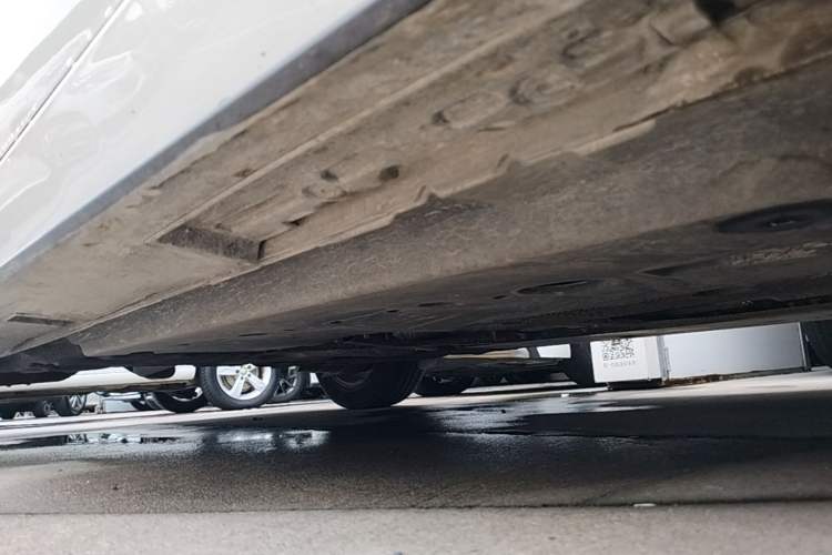 Used Mazda 3 Axela 2023 2.0L Automatic Zhiqing Edition Right Side Sill
