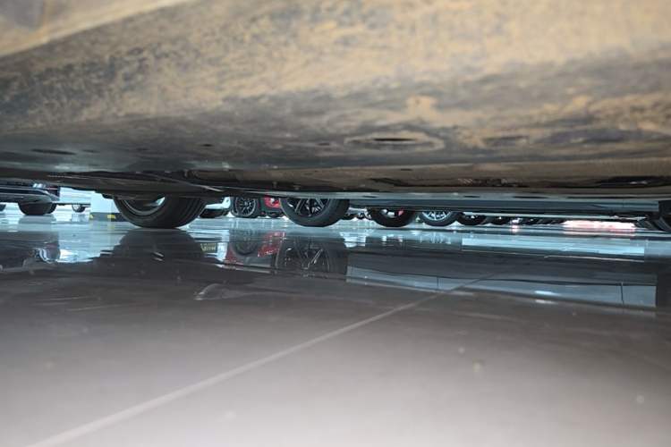 Used Mazda 3 Axela 2023 2.0L Automatic ZhiXuan Edition Right Side Sill