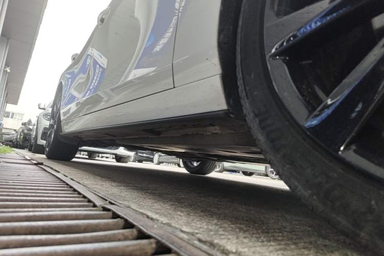 Used Mazda 3 Axela 2023 2.0L Automatic Zhiyao Edition Right Side Sill